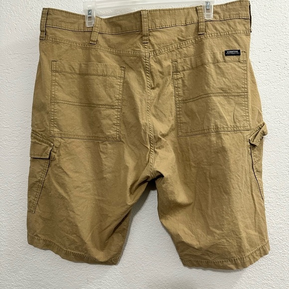 Men’s Levi Strauss cargo shorts size 38 - Picture 4 of 5